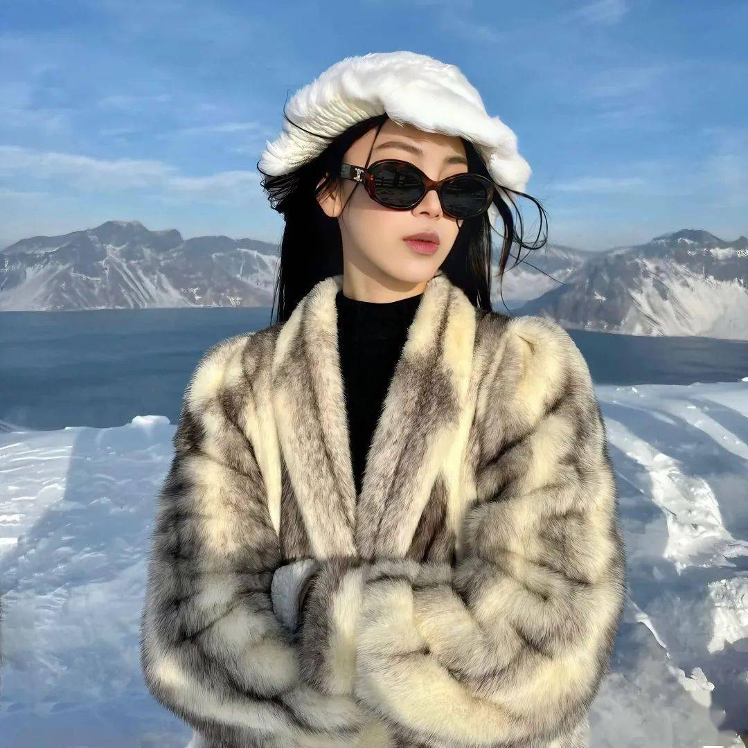 头像丨 ins高级感头像_maltese_小狗_线条