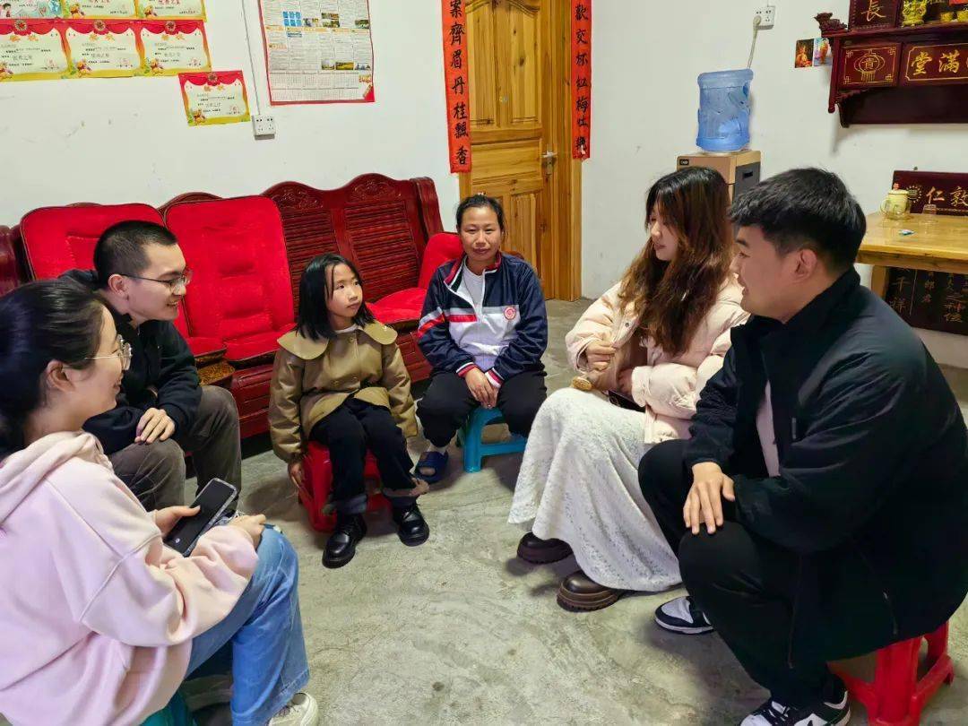 支教日记 | 王润雨:"可惜我文笔平平,写不尽支教的朝夕阴晴"_榕江
