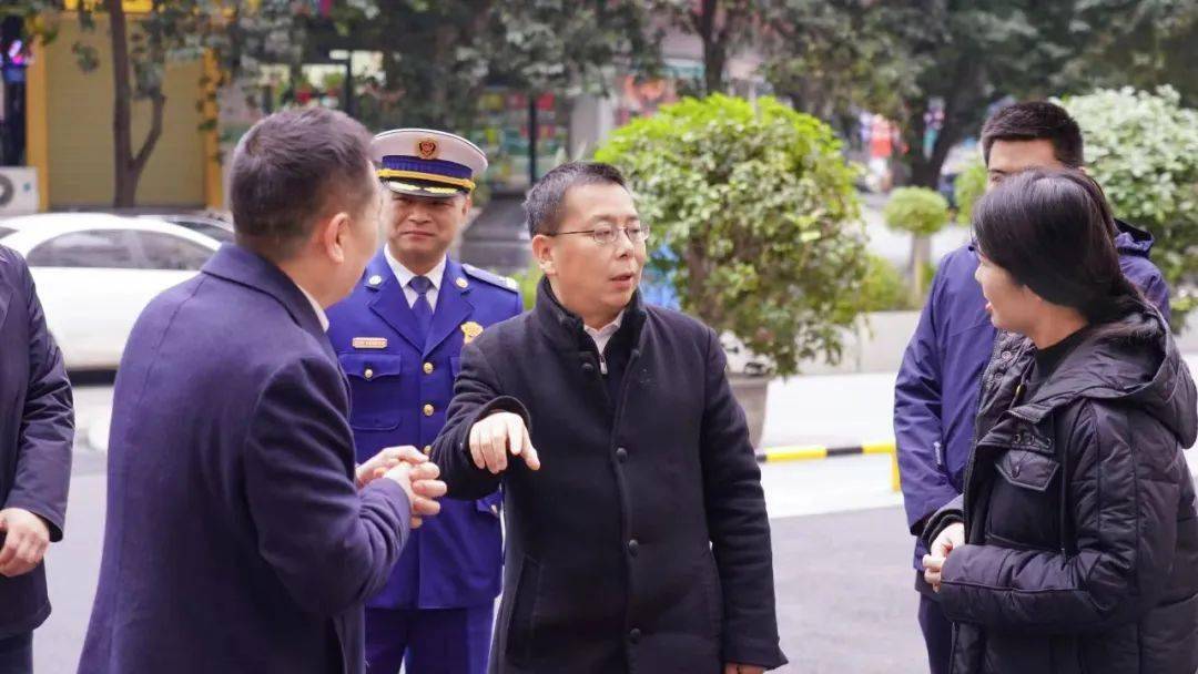 吴明禹副市长暗访检查医疗机构安全生产工作