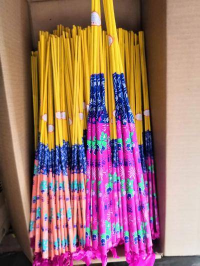 烟花爆竹消费提示_产品_经营_喷花