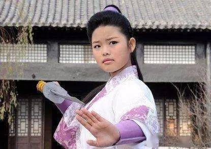 13岁成"最丑童星",31岁还是演配角,《武林外传》莫小贝不是转型失败
