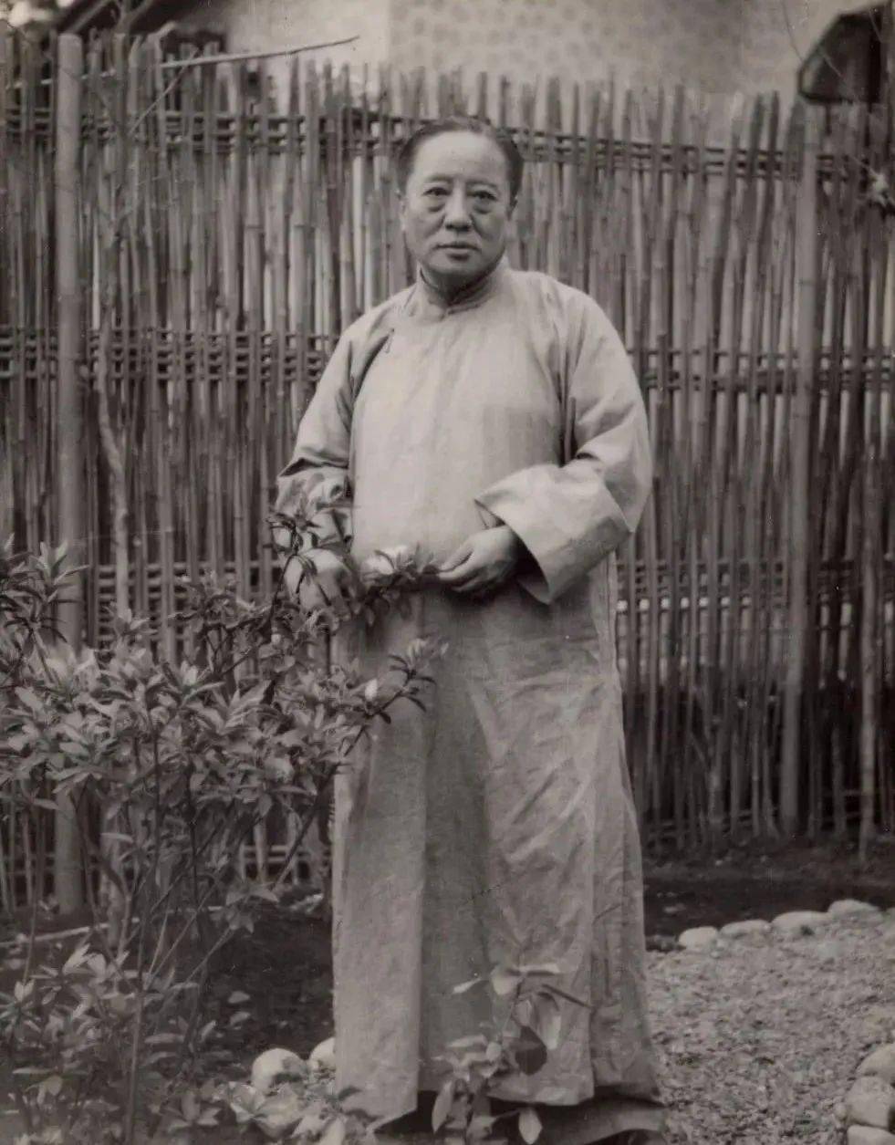 溥儒(1895-1963)北京人.