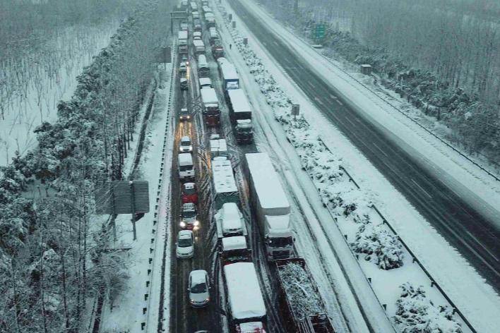 滚动|受雨雪天气影响,江苏高速这些路段限速,限车型