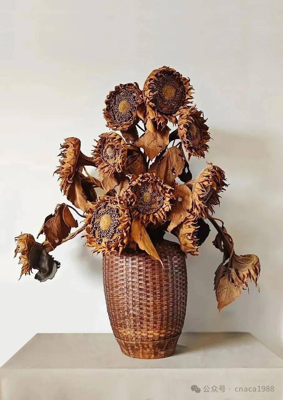 内蒙古皮雕,传统手工艺的珍宝_作品_创作_皮革