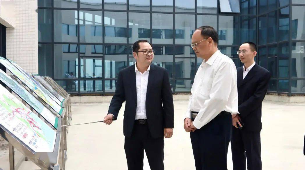 市"百千万工程"工作指导组到火炬开发区调研指导_中山