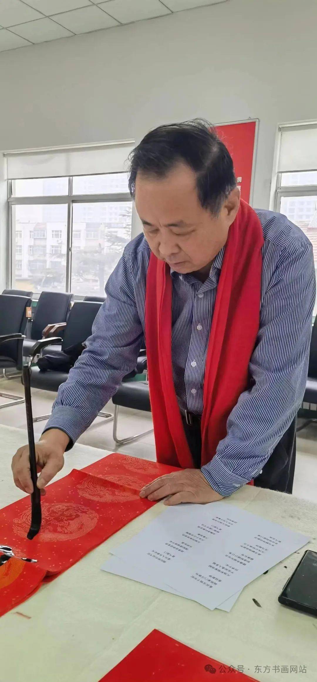 潍坊市书画家联谊会"迎新春 送祝福"系列活动_春联_气氛_传承