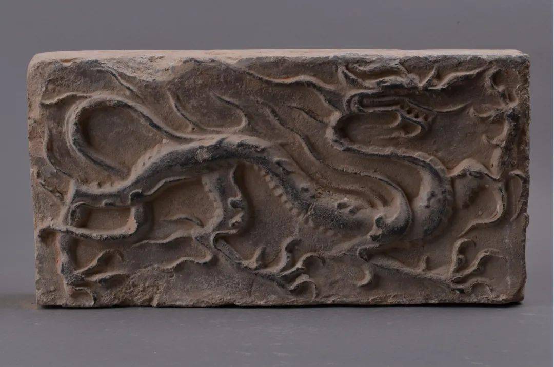 寻找甘肃各地博物馆里的龙文物