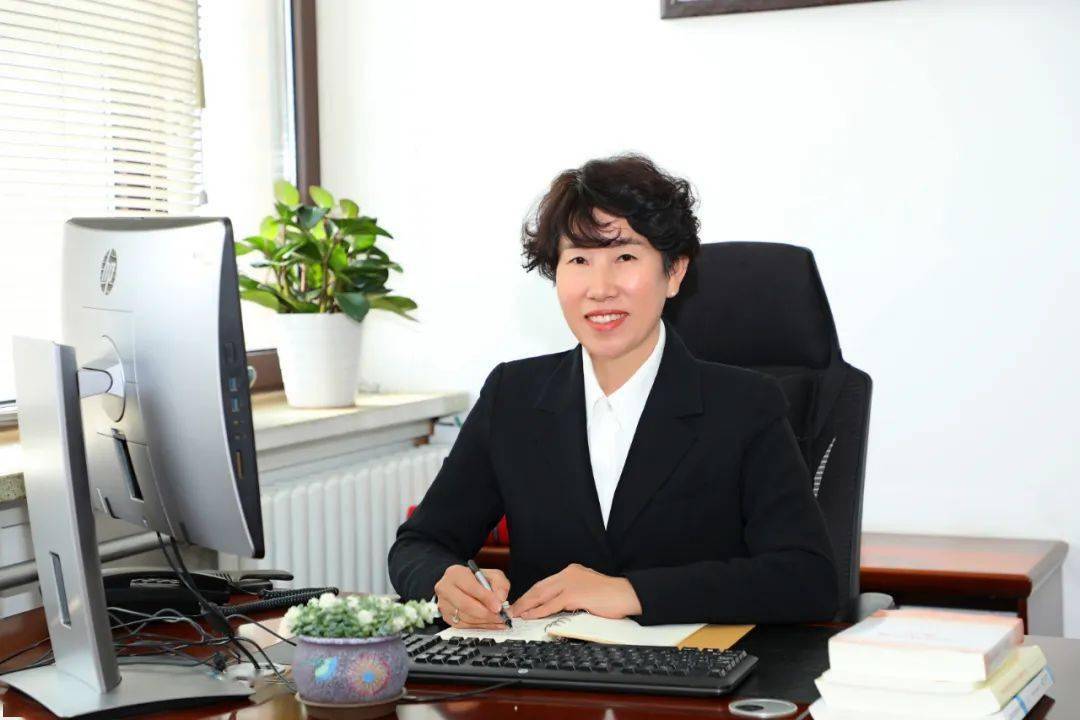 大工附校☆——大连嘉汇中学校长 张庆权乘龙万里,未来可期.