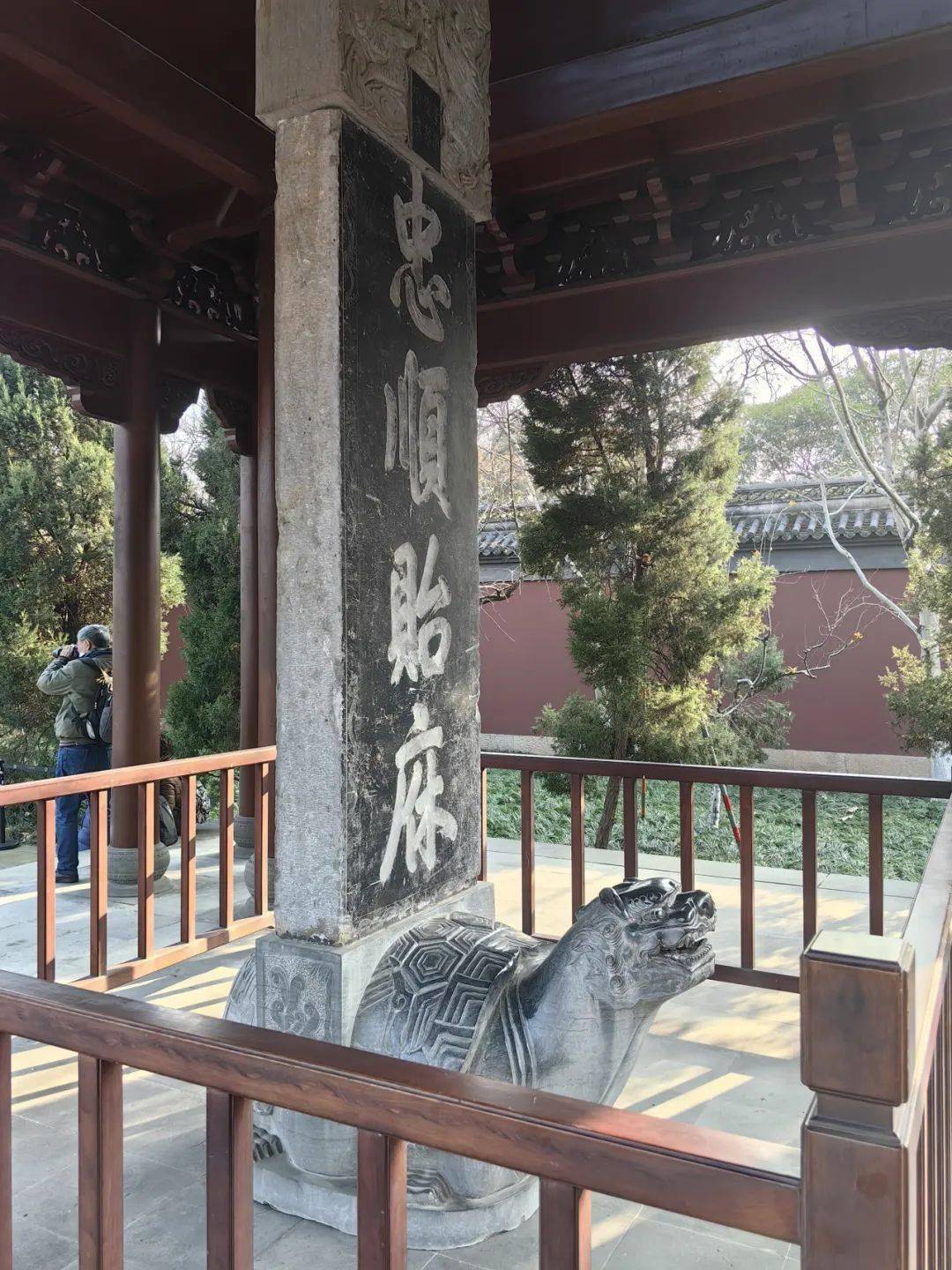 龙年说龙|钱王祠里的"龙"_牌坊_形象_西湖