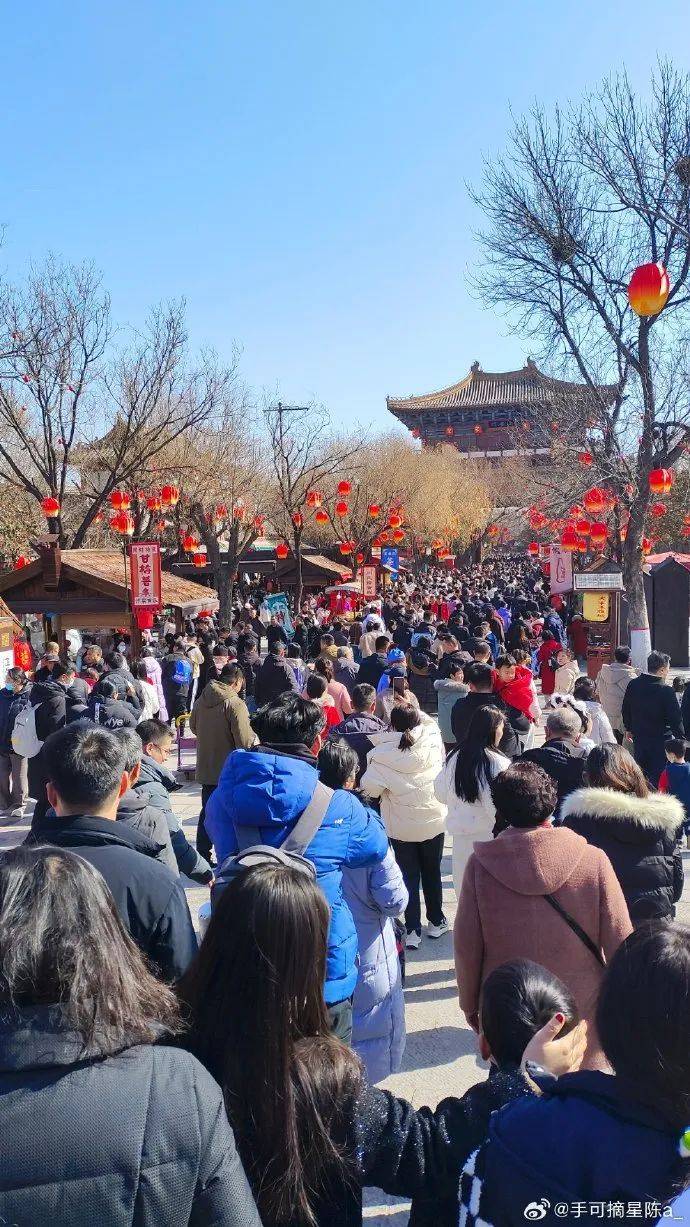 清明上河园人人人人人大年初一周口新晋5a景区太昊陵又被"挤爆"了有本
