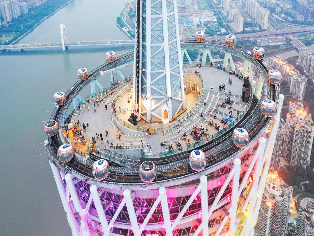 与海心沙亚运公园,花城广场和珠江新城 cbd 隔江相望的广州塔总高度