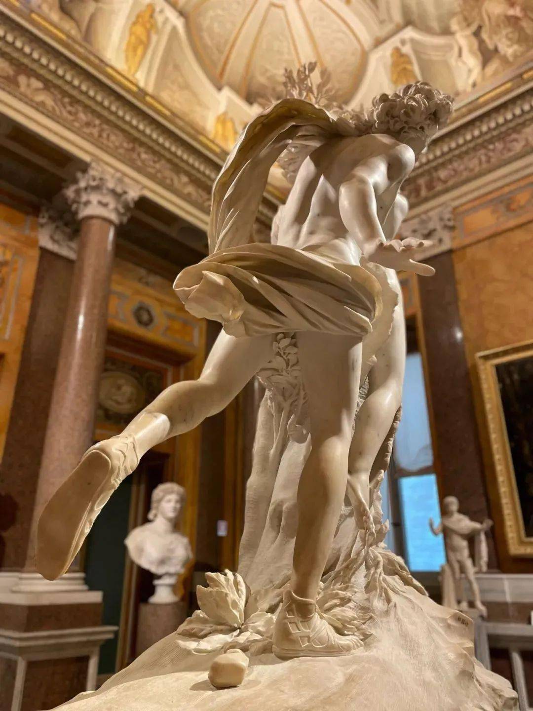 美术馆,以收藏世界上数量最多的卡拉瓦乔作品以及大量贝尼尼雕塑闻名