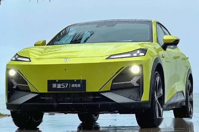 长安深蓝s7纯电惠1万,16.99万起!增零重力座椅_搜狐汽车_搜狐网