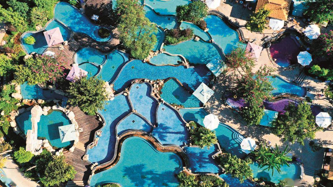 春节特辑 | 好在还有一池温泉水_周公山_康定_四川