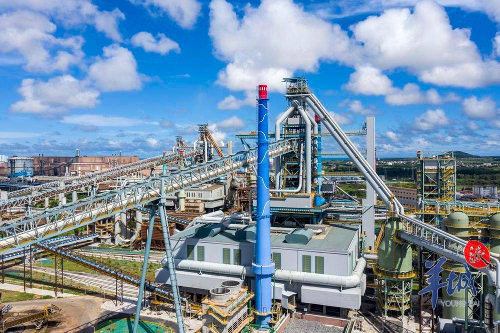 湛江钢铁近4000员工生产线上过新春|春节我