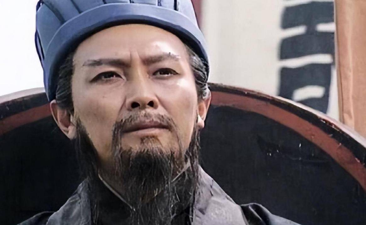 诸葛亮到底会不会打仗?_马谡_决策_蜀汉