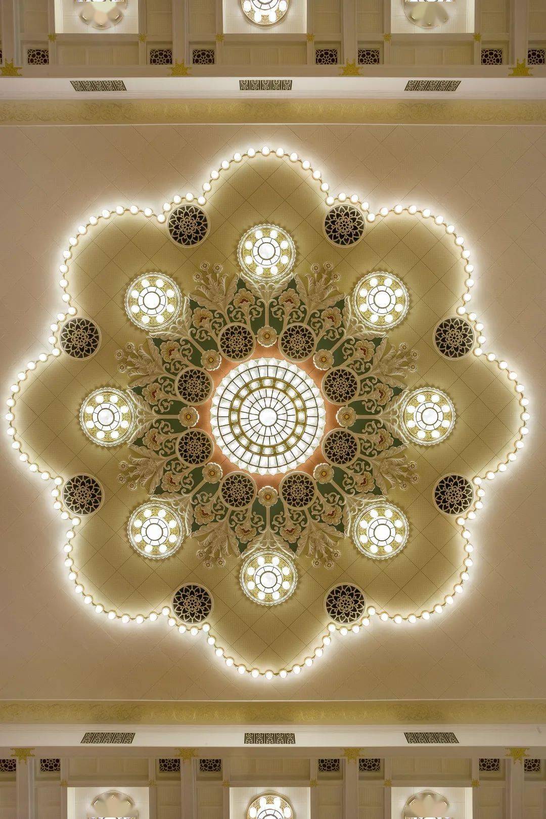 惊艳全网的中国纹样,来自93岁的她_常沙娜_敦煌_设计