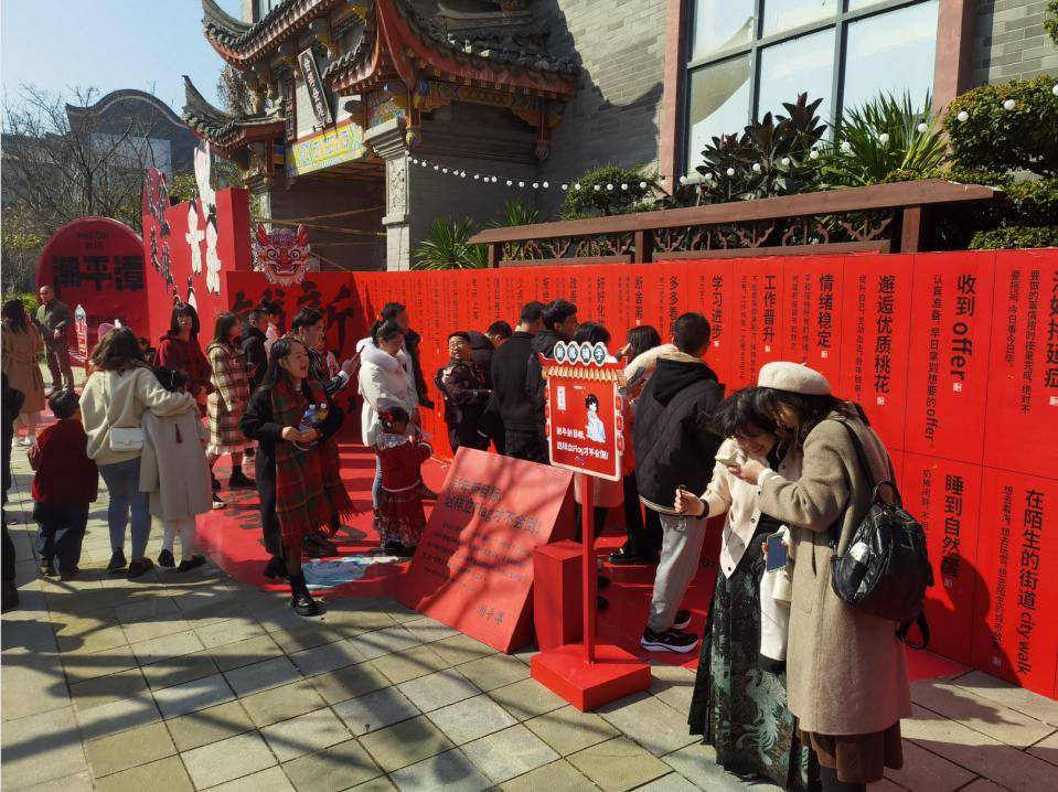 这个春节,被平潭国潮新春游园会"潮"到了!_游客_市民_游戏