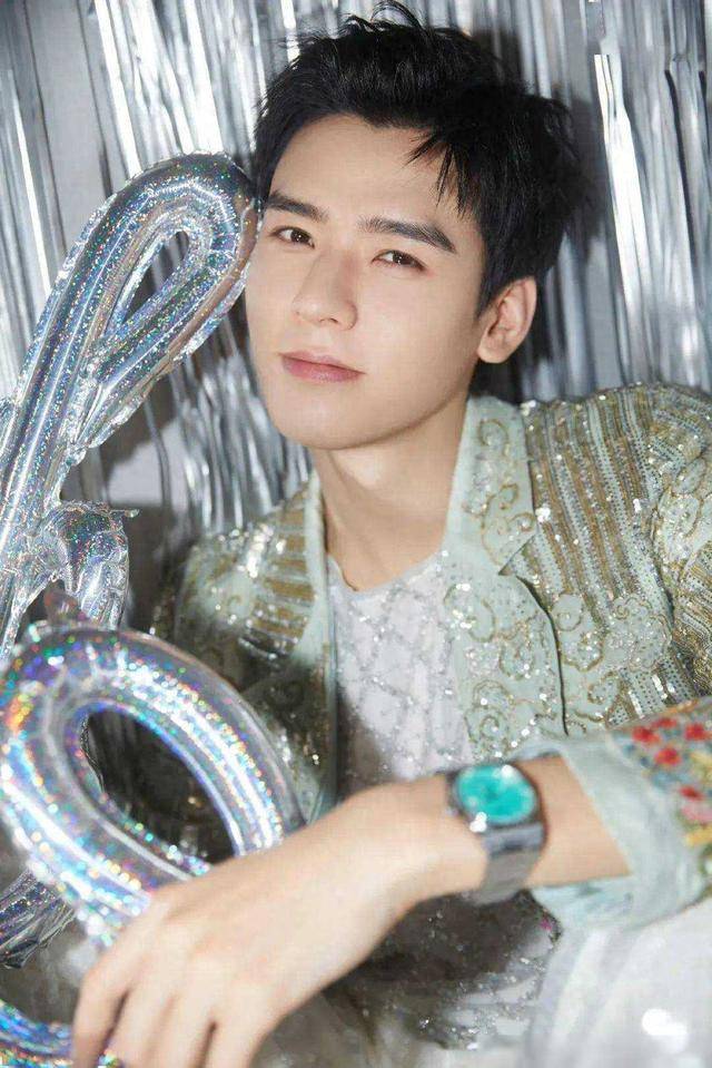 榜妹热线:龚俊新戏待播,邓为如何发展?张凌赫成长空间,郭京飞