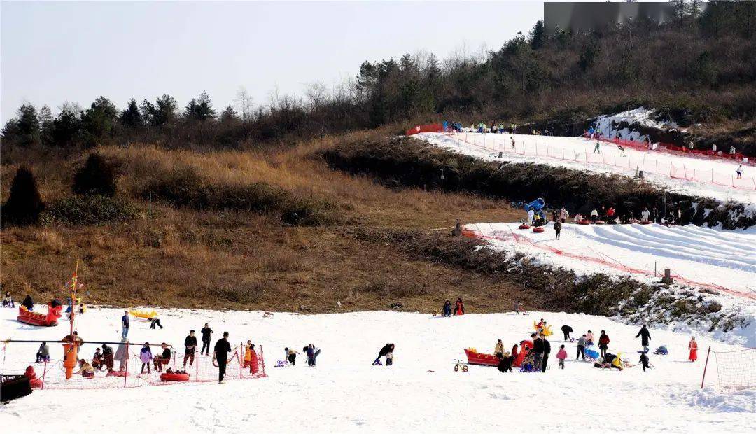 云阳龙缸滑雪场海拔图片