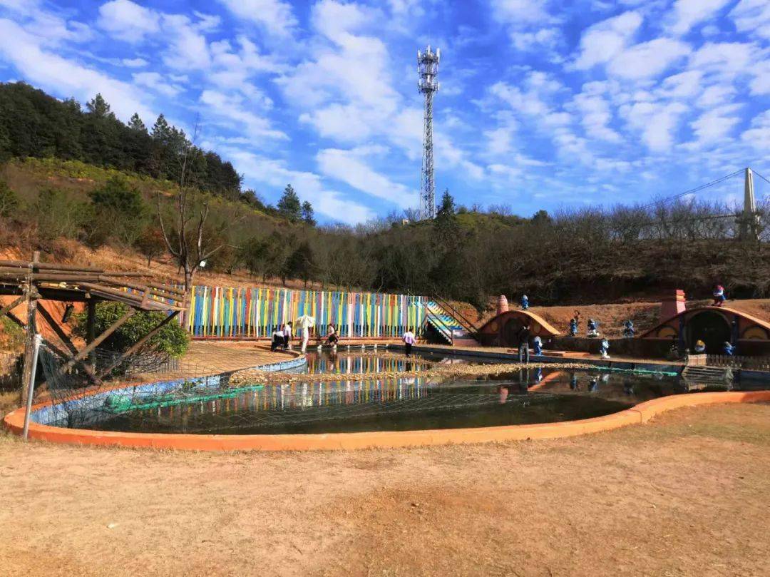 果树栽培,是江西省5a级乡村旅游景点灵溪小镇位于鹰潭余江区杨溪乡