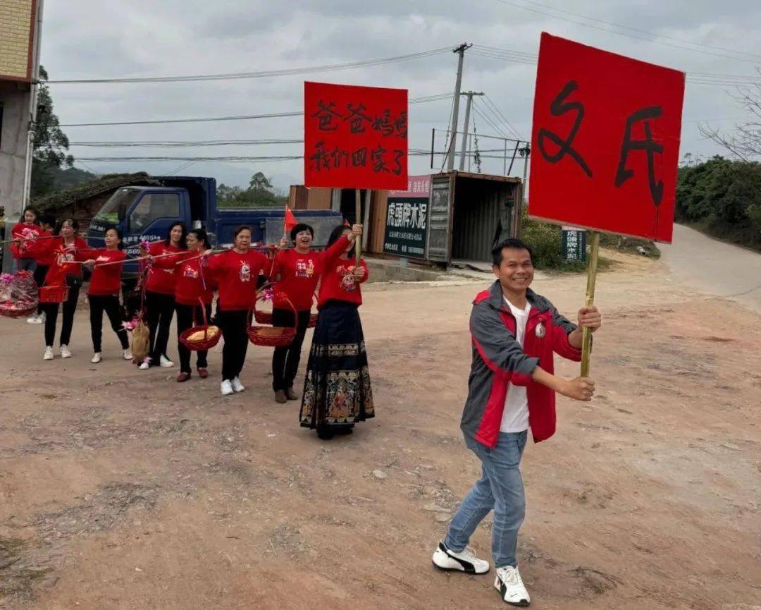 容县石寨派出所饶兵图片