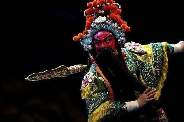 爸爸_花脸_妈妈