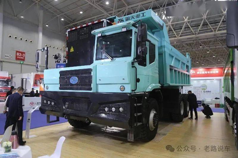 合法"百吨王" 军工品质的航天万山ht115e宽体自卸车