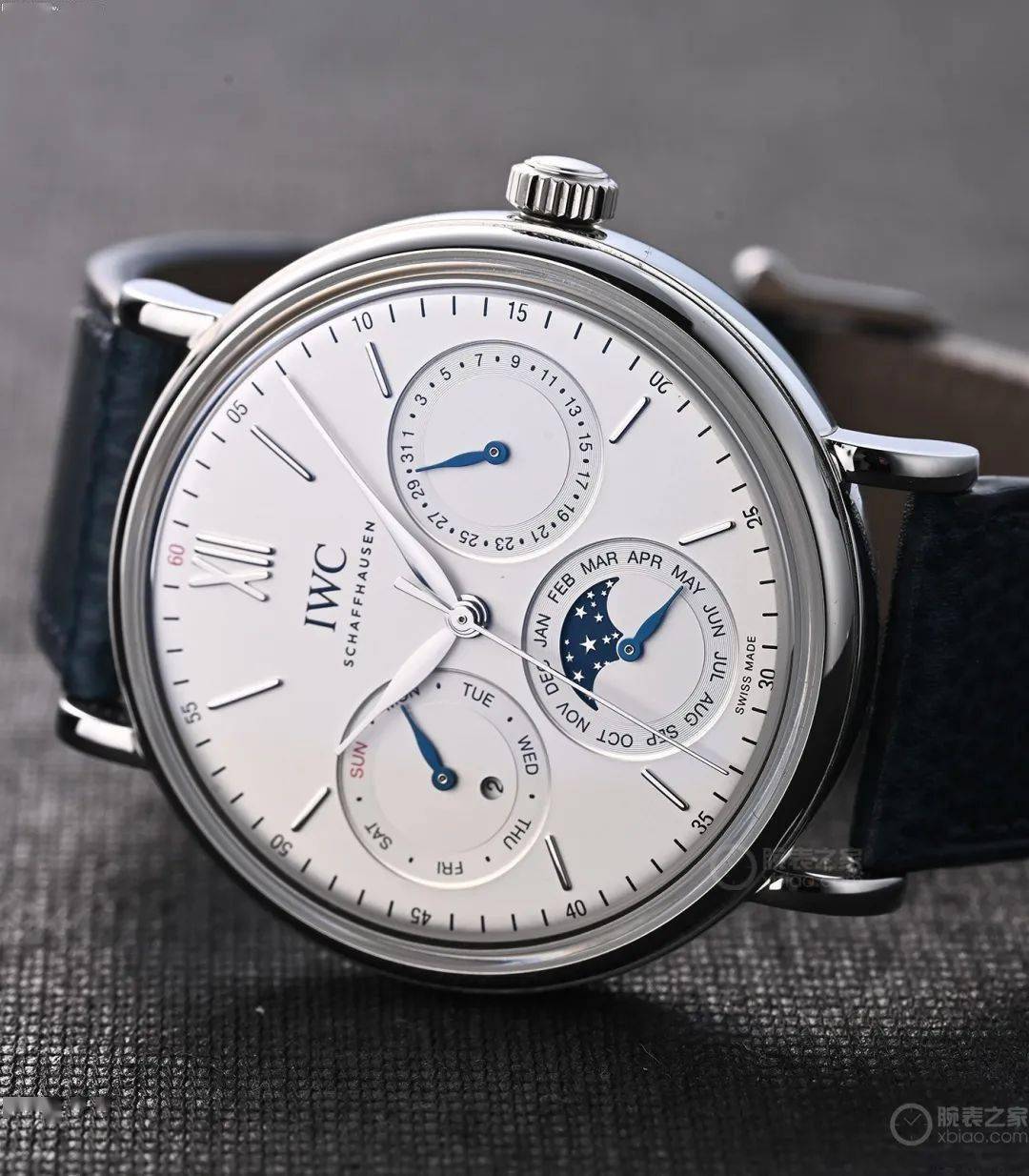 顶级复杂表世界的"入门款",从这两款开始_万年历_万国柏_卓越