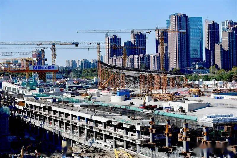 通州这个亚洲最大地下综合交通枢纽站房核心区站台层主体完工!