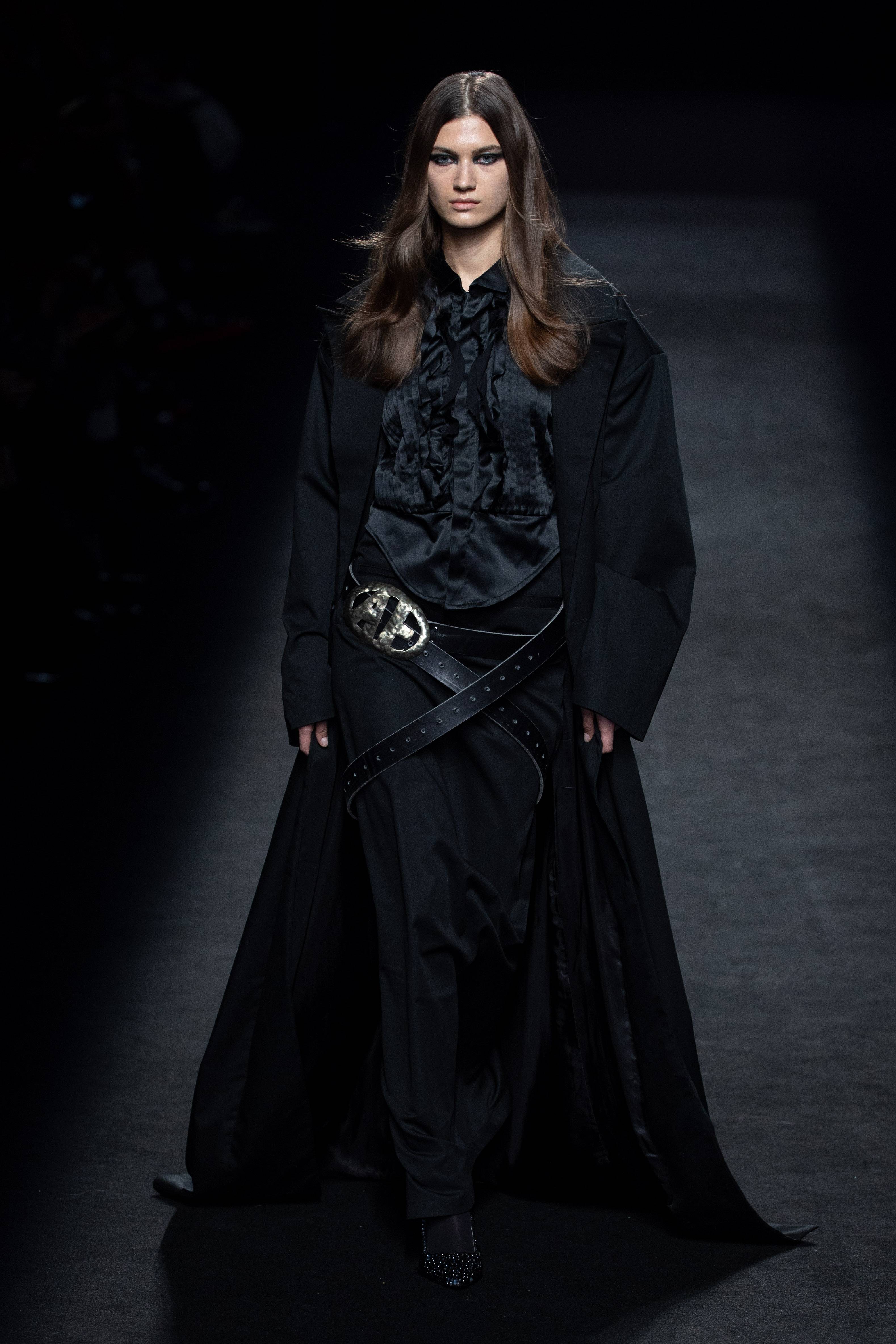 马德里梅赛德斯-奔驰时装周掠影_品牌_西班牙_新华社