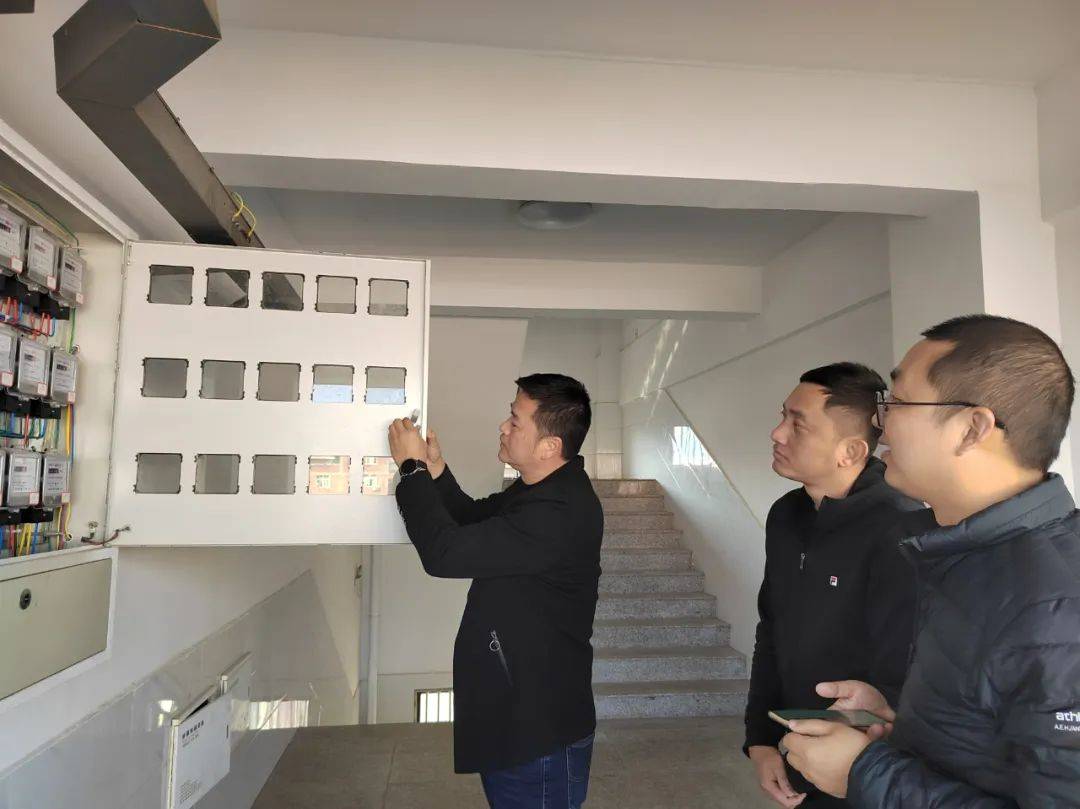 精心筹备安全先行——西滨镇中心小学开展2024年春季节后返校开学前