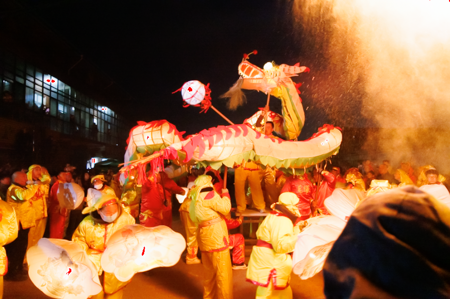 非遗"火龙"闹新春_童贯村_表演_文化