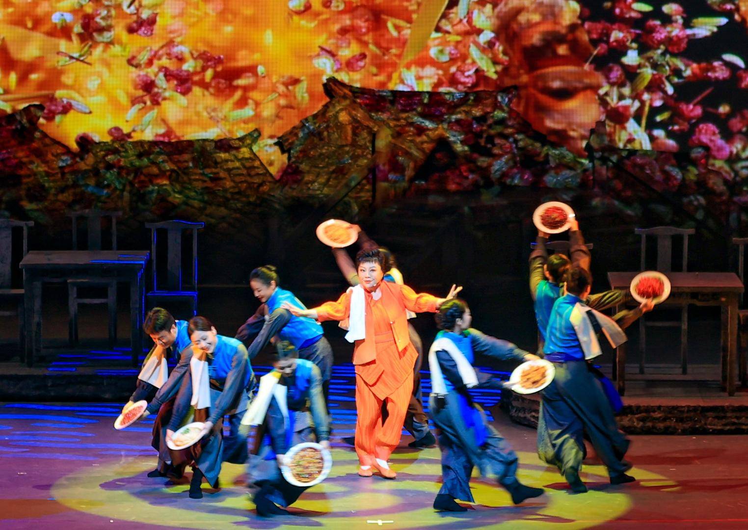 曲艺剧《桃李春风一壶酒》自贡首演_四川_剧中_艺术