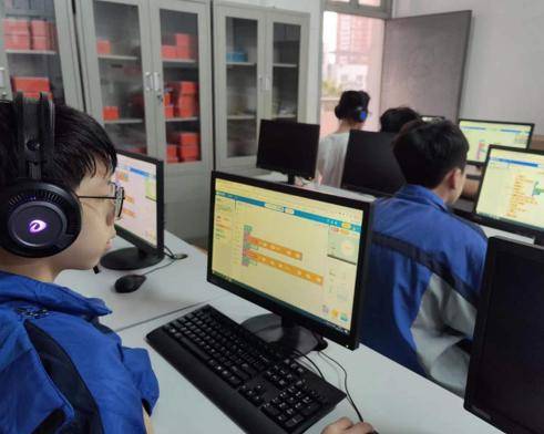 0学校名单,我县瓯北第一中学,永嘉县职业中学,永嘉县第二职业中学