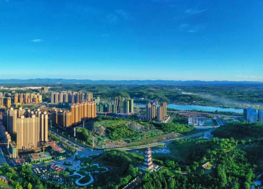 全会精神解读:打造"三座城" 加快推进简阳现代化建设_城市_智慧_发展