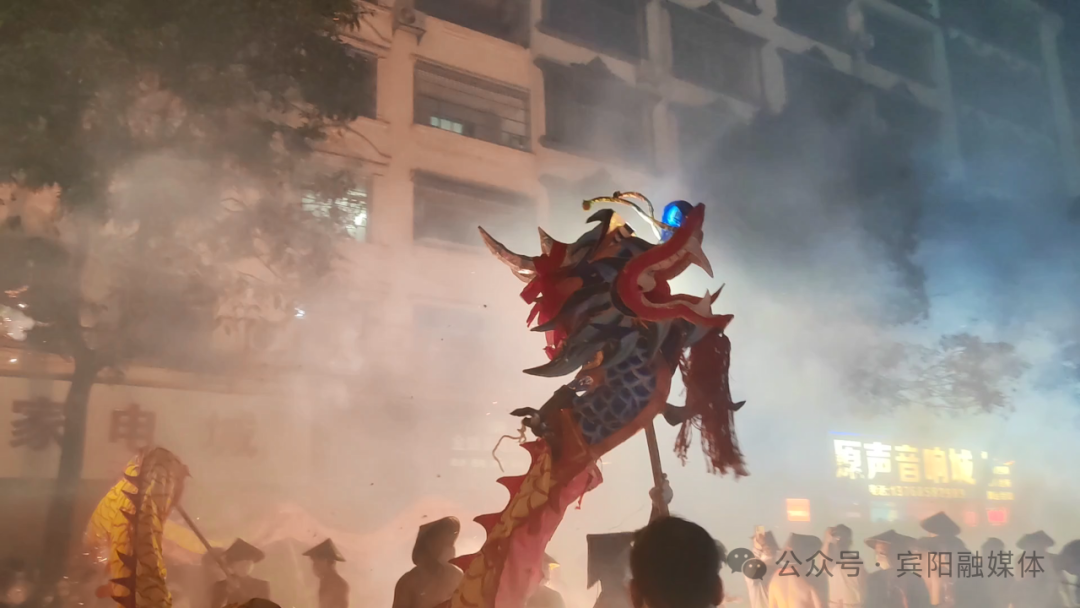 2024年宾阳炮龙节震撼上演,带你沉浸式感受超燃瞬间!