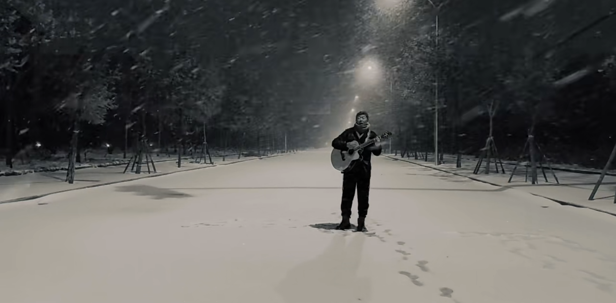 雪景人物图片唯美伤感图片