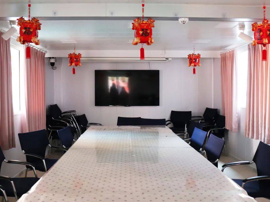 普陀有个粉色"爱心小家",是心智障碍者的避风港_苗园_孩子_护理