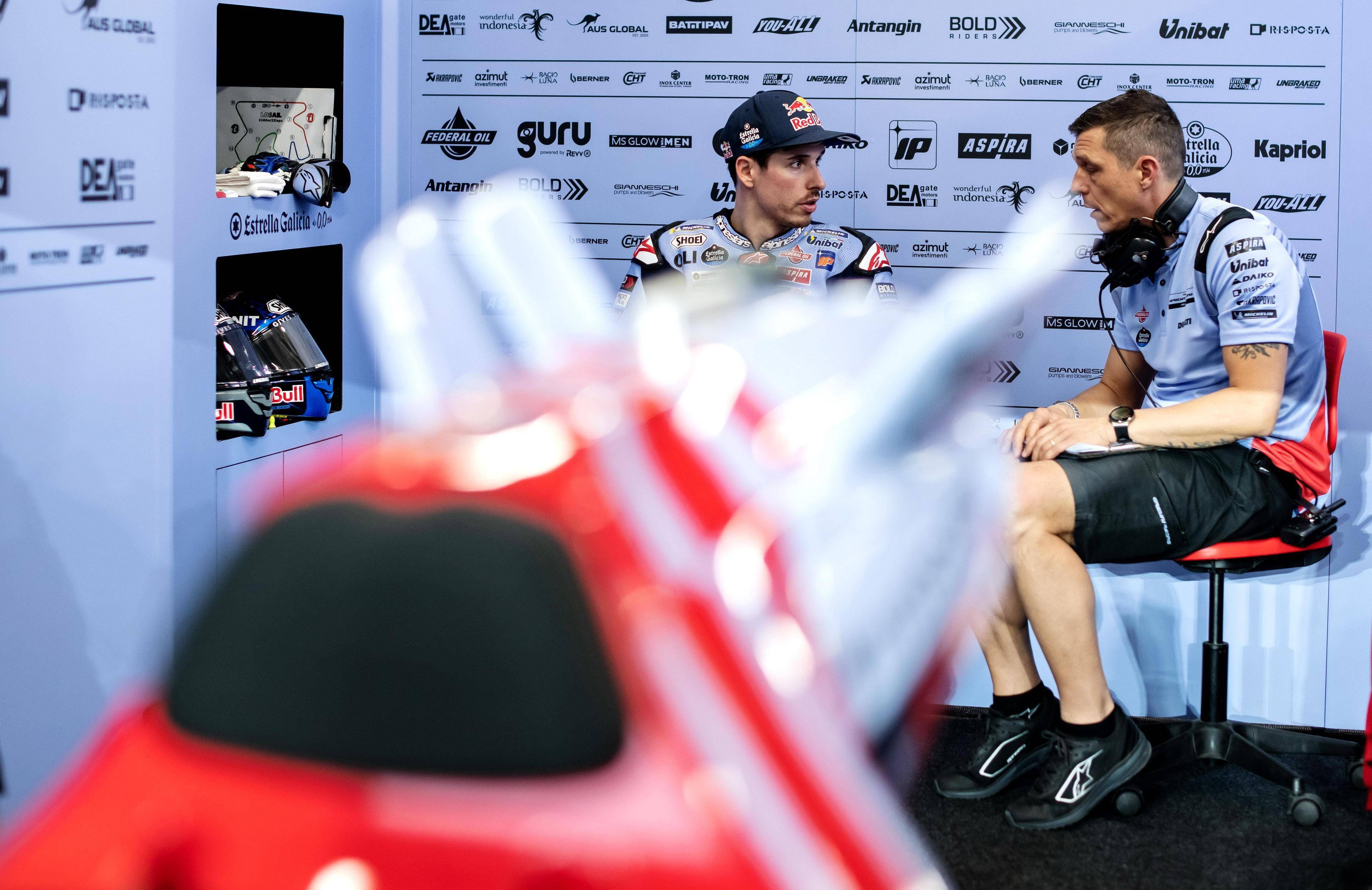 友力企业 you-all:成为 motogp 卡塔尔季前测试里的焦点_赛车场_昆斯