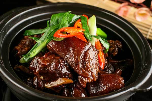 袁念琪:上海人的羊肉_涮羊肉_白切羊肉_红烧羊肉
