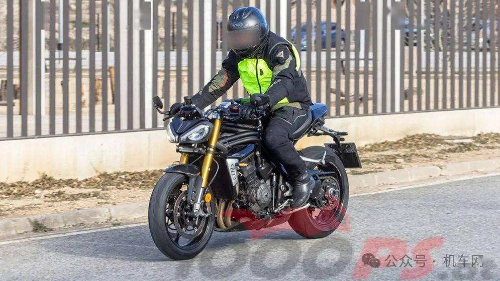 凯旋新款1200rs路试曝光,绅士或变暴徒!_搜狐汽车_搜狐网