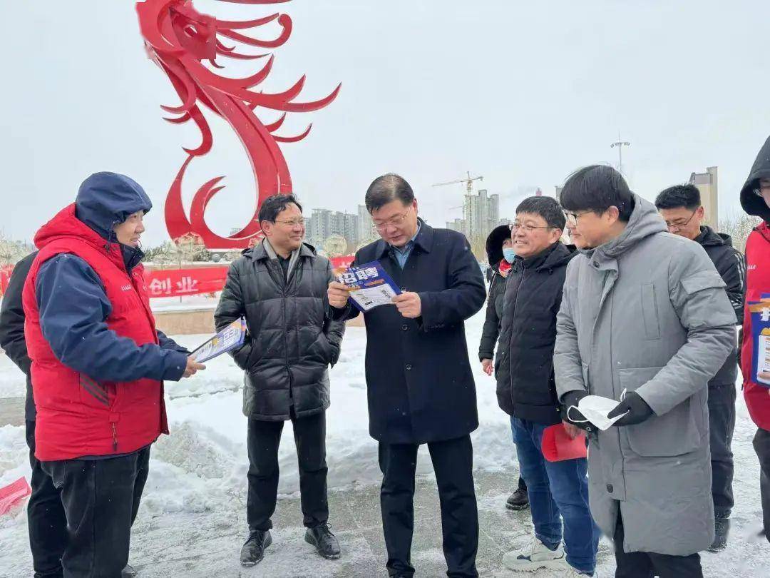"春风送岗促就业 精准服务助发展"——2024年盐山县春季专场招聘会