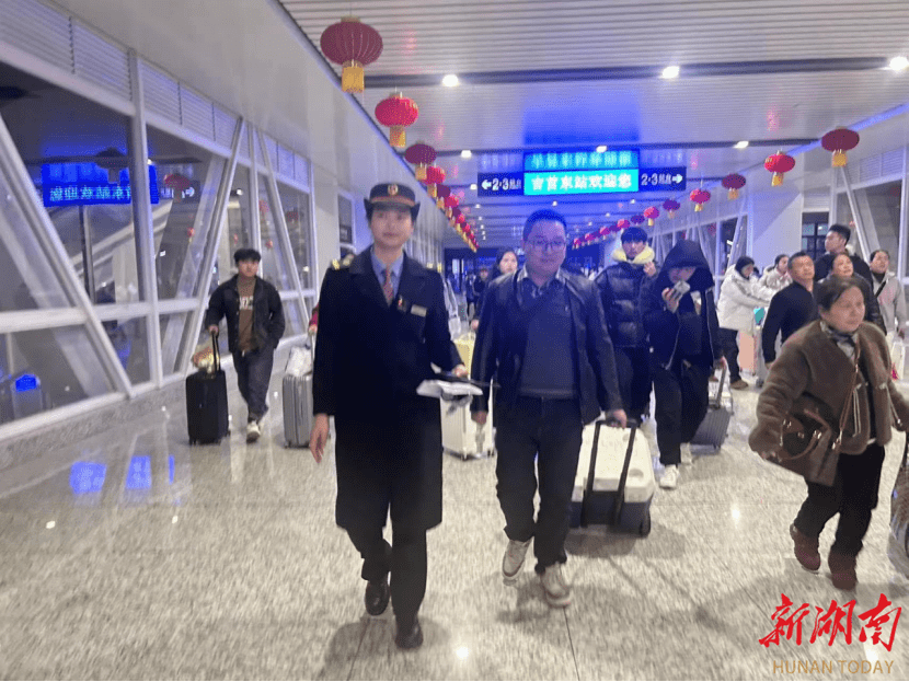 湖南日报 | 活体器官转运,一场生命接力在吉首与长沙