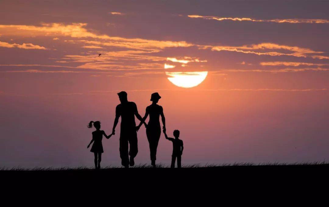 经典微小说:《一家人》_瓦房_公婆_李家