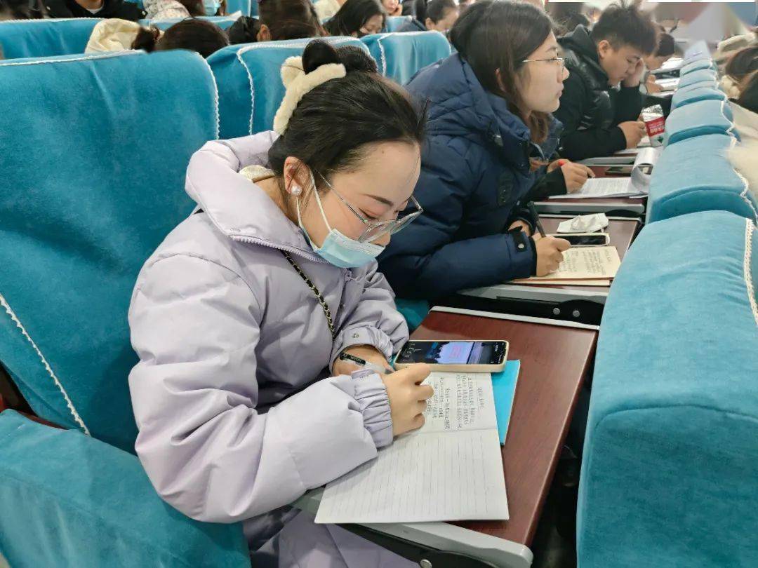 教师培训共成长 蓄力待发新征程——高阳县三利中学举行教师寒假提升