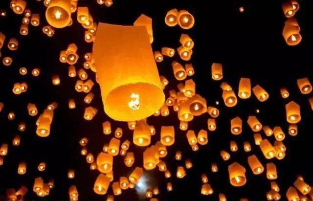 花灯_孔明灯_用电