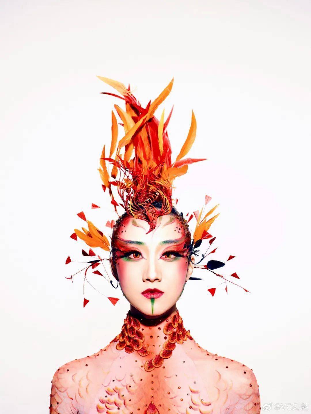 杨丽萍舞出中国极致浪漫,被狠狠美到了!_河南_凤凰_舞蹈