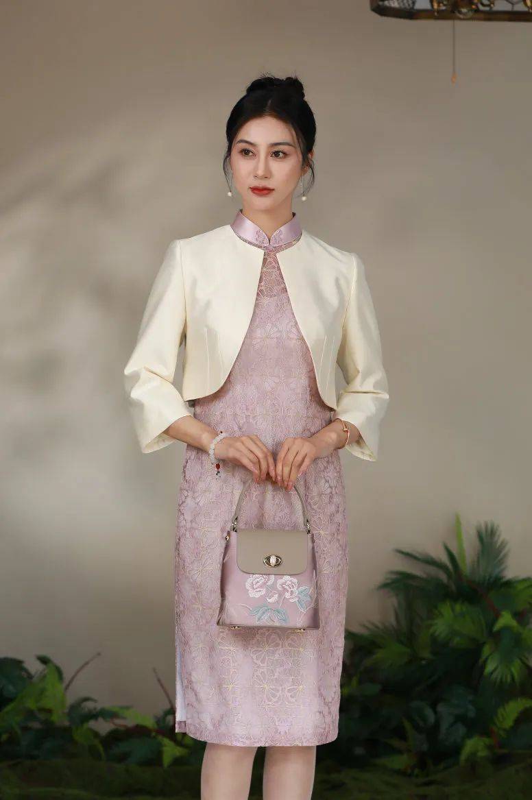 凤禧| 且听风吟,万物有声_from_brand_旗袍