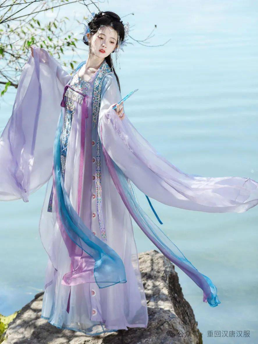 汉服新品总宣丨这期春意扑面而来~仙气款,日常款,儿童款都有哦!